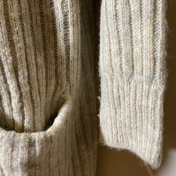 Open cardigan sweater - Picture 4 of 6